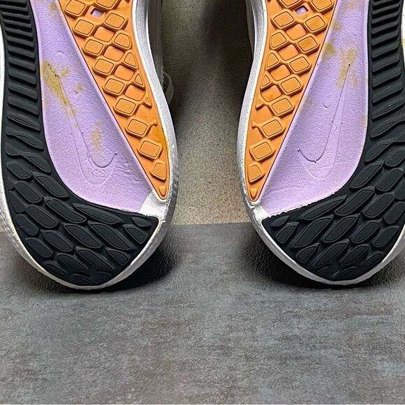 Nike Air Winflo 9 DD8686-103 Light Orewood Brown Women's Running Shoes Size 9.5 - Picture 16 of 16